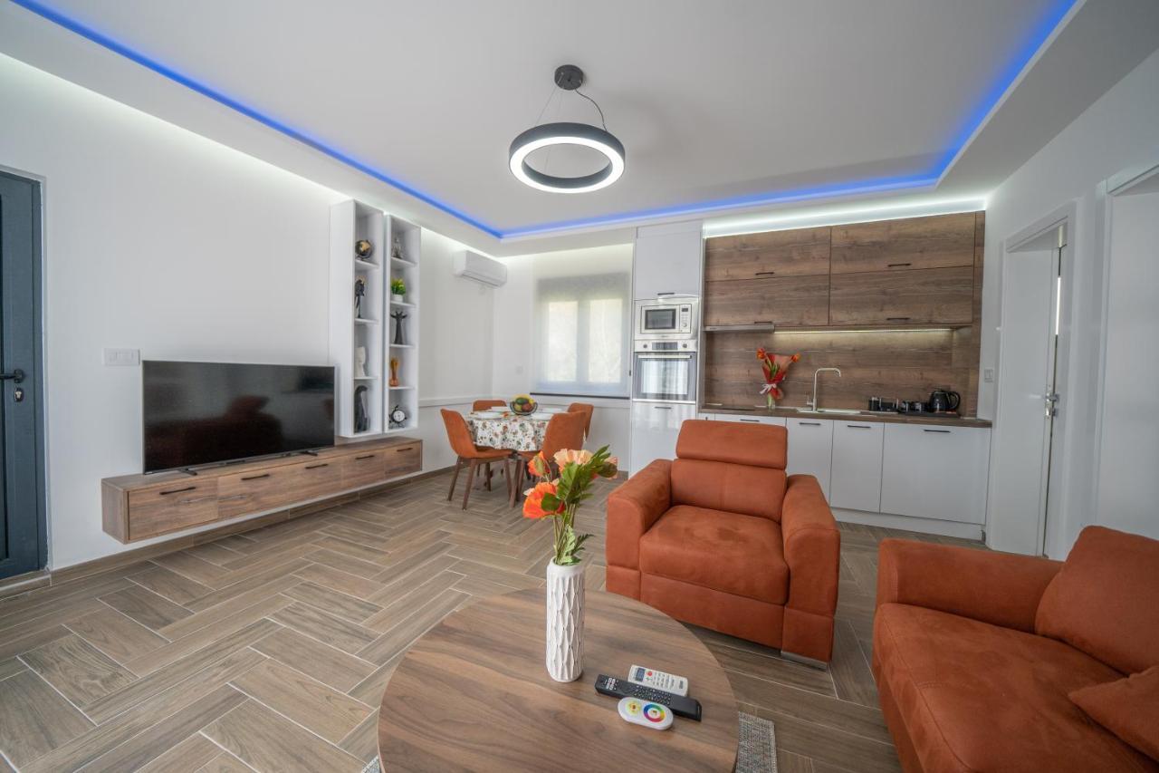 Marea Deluxe Apartments Kotor Exterior photo
