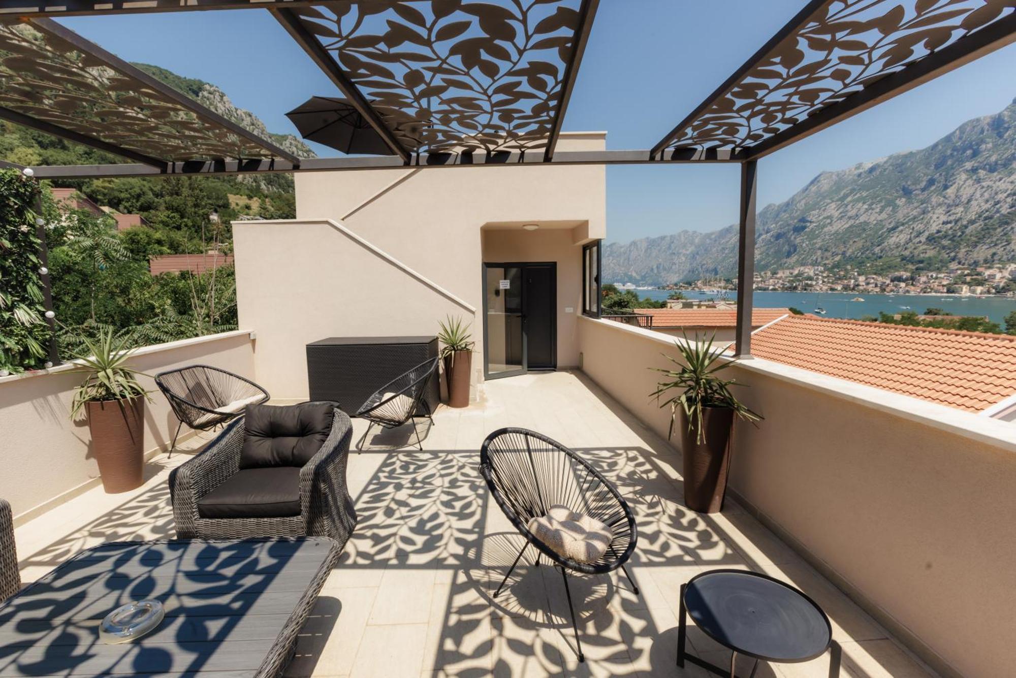Marea Deluxe Apartments Kotor Exterior photo
