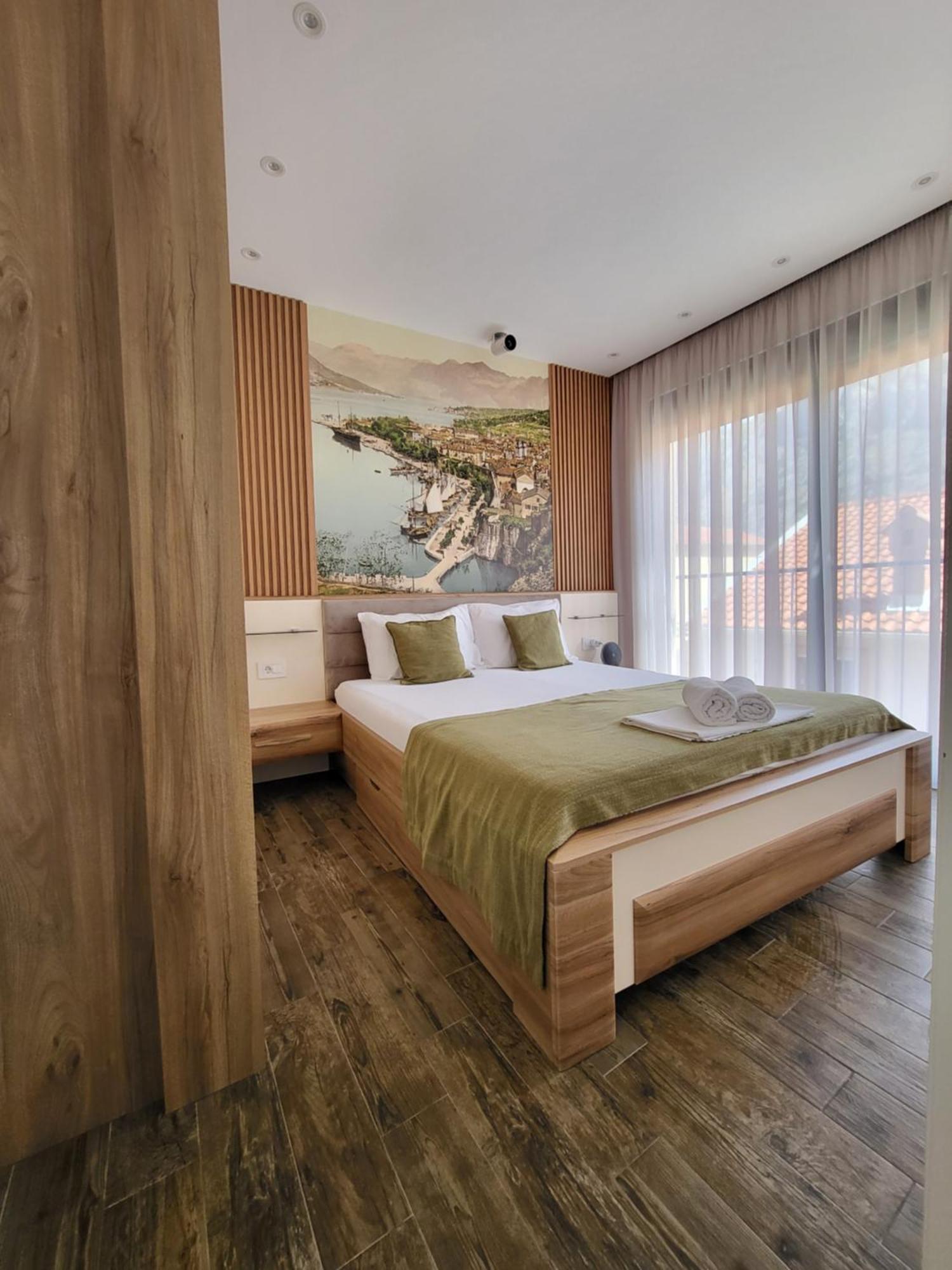 Marea Deluxe Apartments Kotor Exterior photo