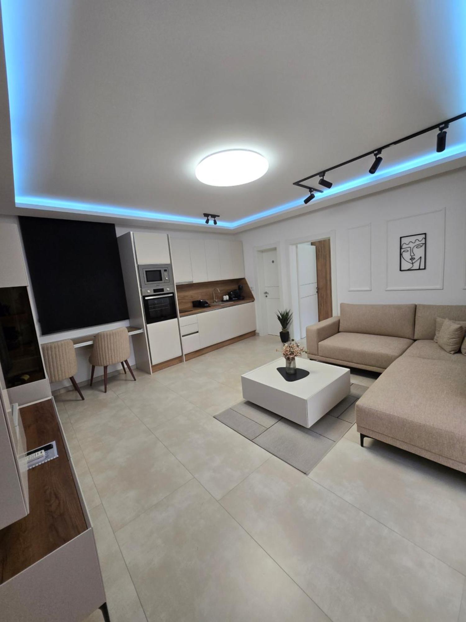 Marea Deluxe Apartments Kotor Exterior photo